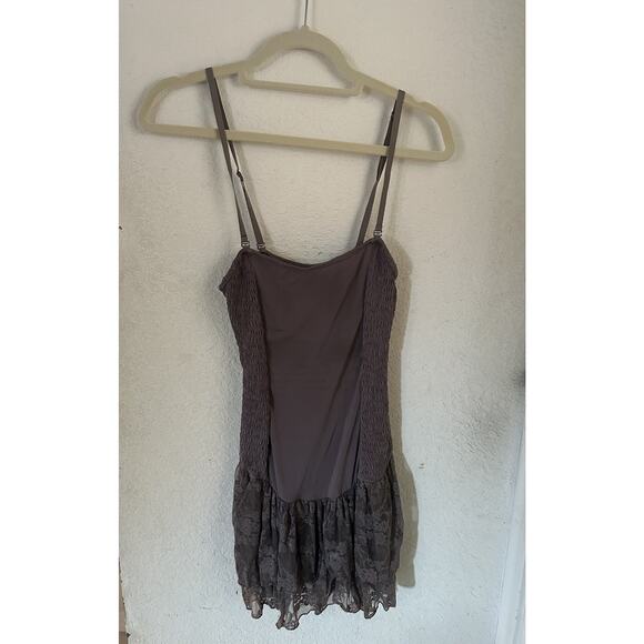 Intimately Free People Mini Slip Smocked Sides Lacy Size Small In Brown - Picture 1 of 3